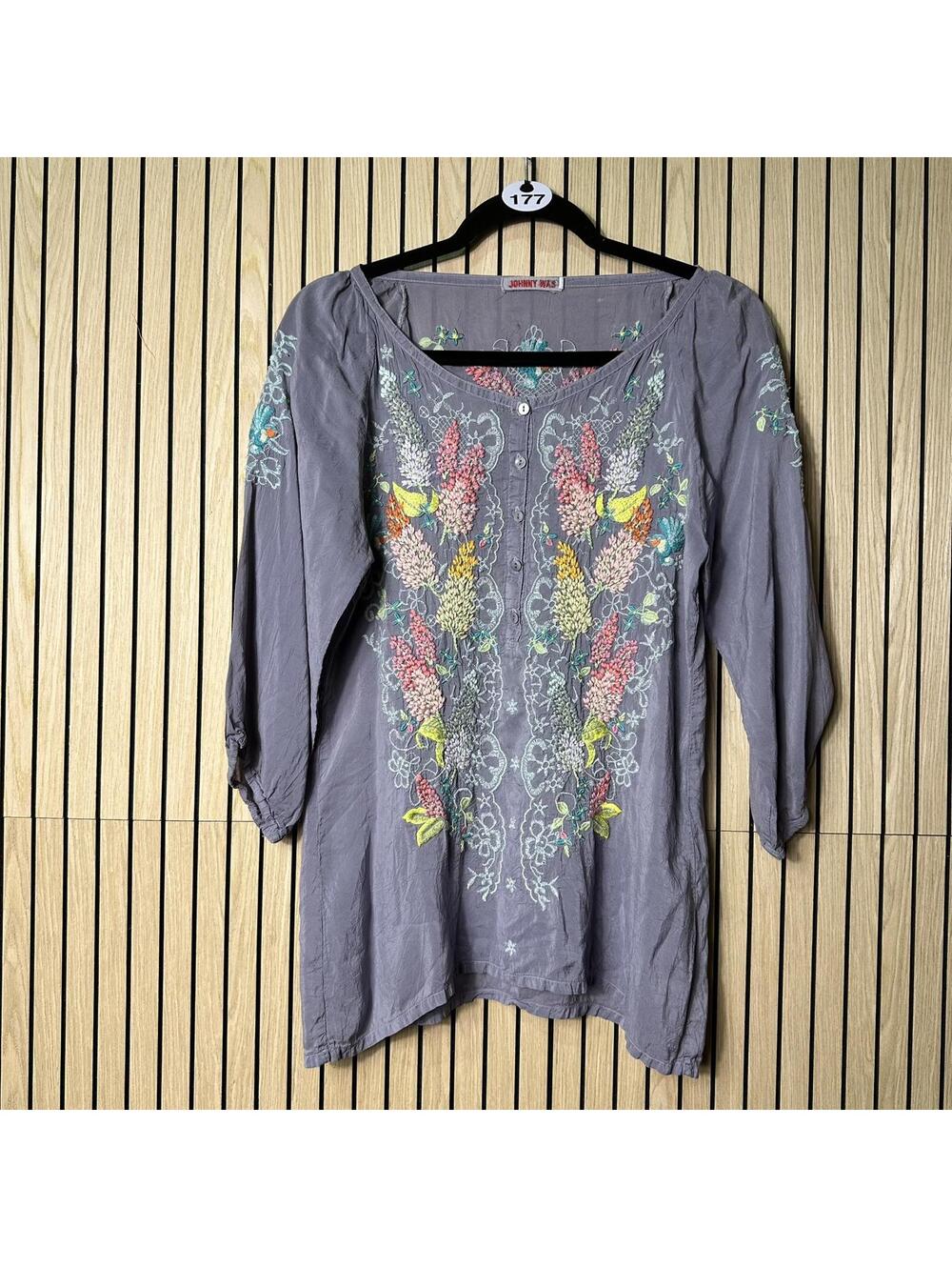 177 Johnny Was Leona Embroidered Tunic Top Blouse (XS, Gray, EUC) - Picture 2 of 6